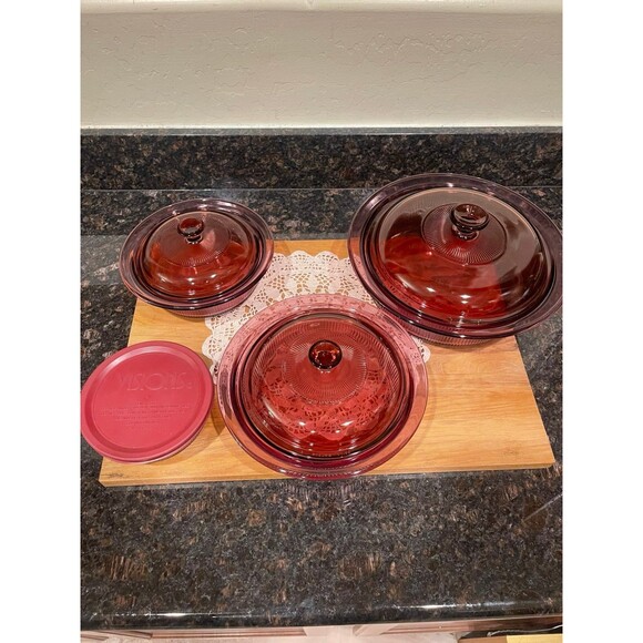 Vintage Pyrex Visions Cranberry Casserole 8 Piece Set - b - Picture 1 of 8